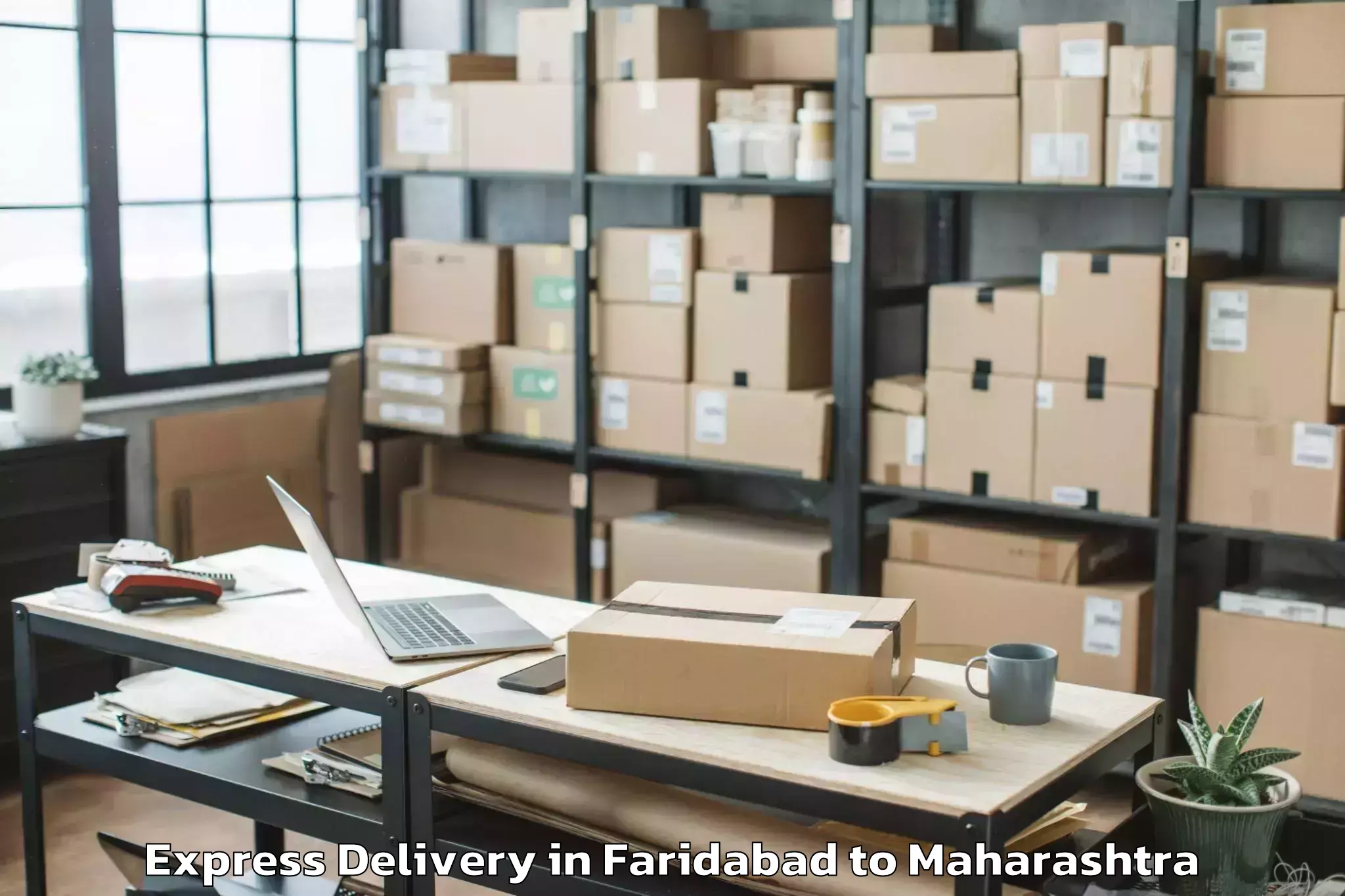 Top Faridabad to Saswad Express Delivery Available